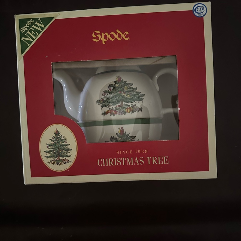Spode Christmas tree tea for one